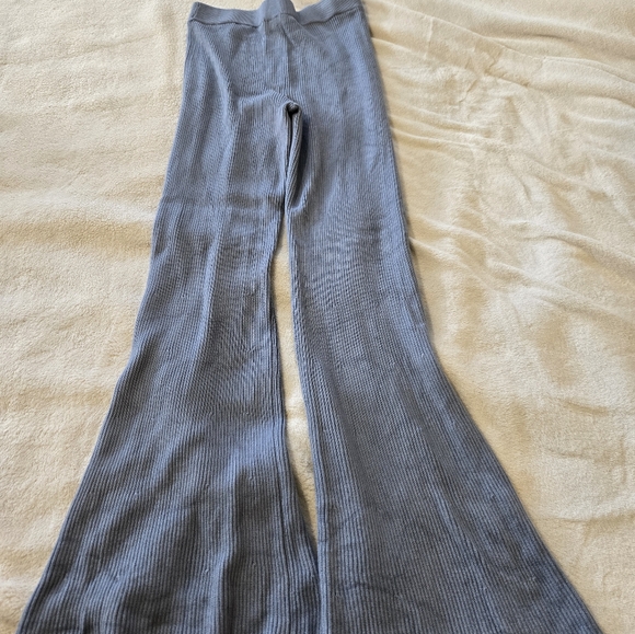 Abercrombie & Fitch Blue Ribbed Wide Leg knit pants - Picture 5 of 6
